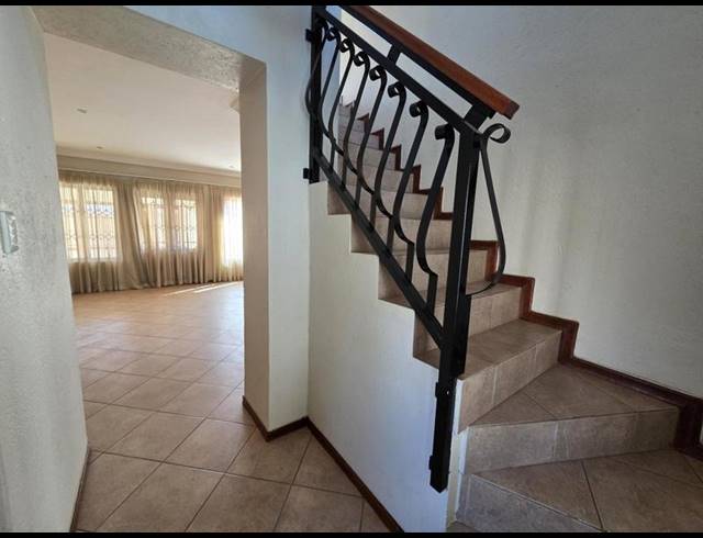 3 BEDROOM HOUSE FOR SALE IN OLYMPUS AH